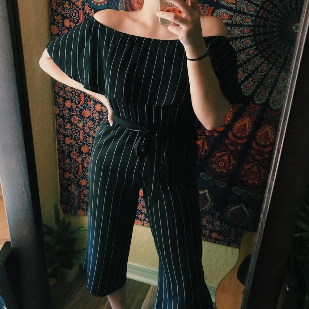 GORGEOUS!! B/W off the shoulder jumpsuit!!